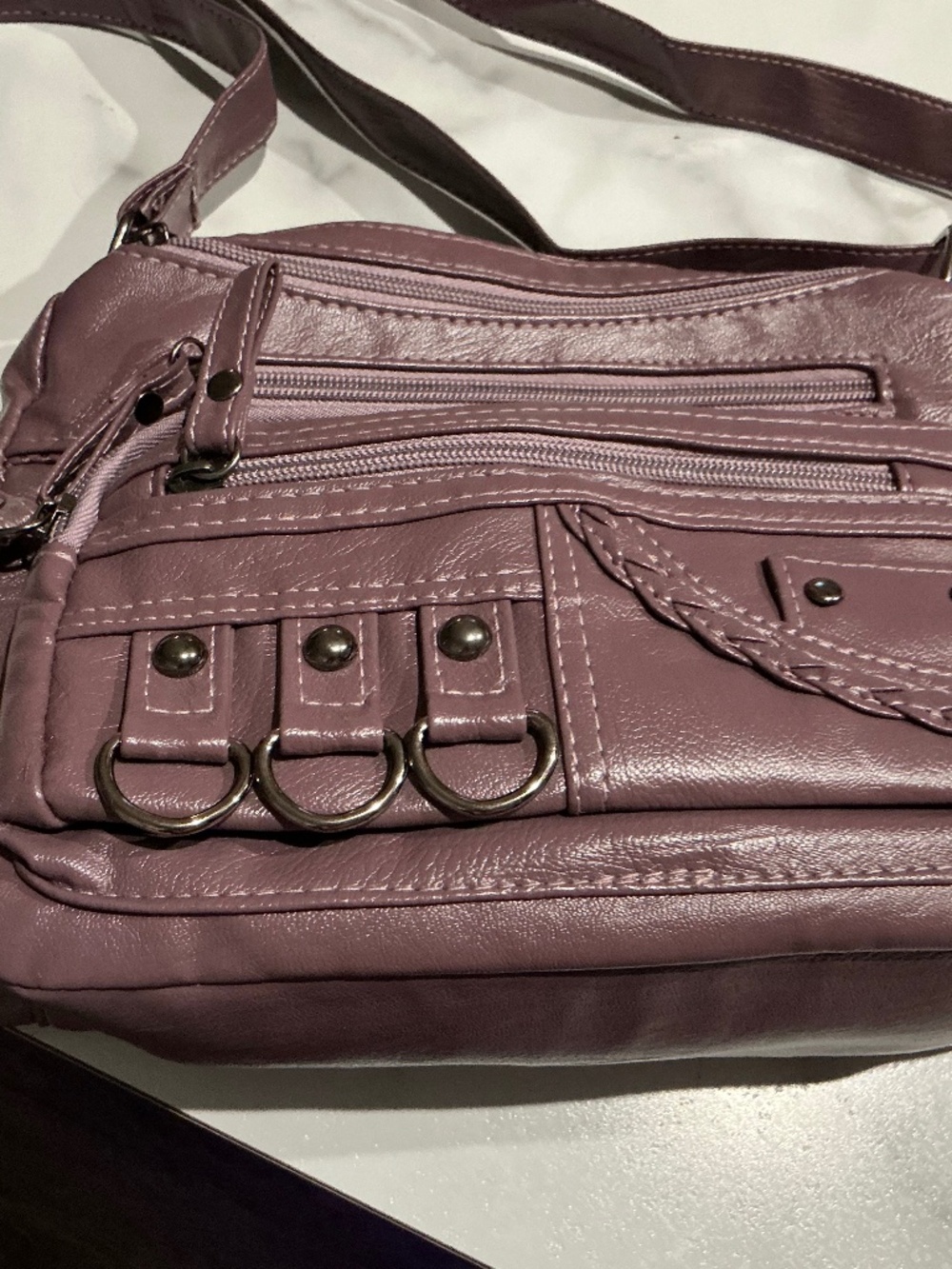 Extremely soft leather purse! Color is an pale plum